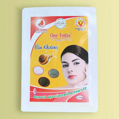 One Today Kem tắm trắng bùn khoáng 125g